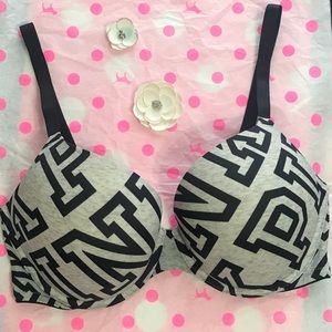 VS PINK NWOT 36D bra